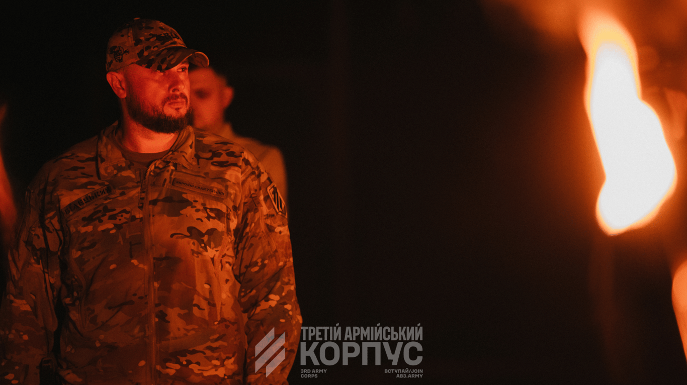 Білецький із військовими вшанував Євгена Коновальця у Києві - фото 3