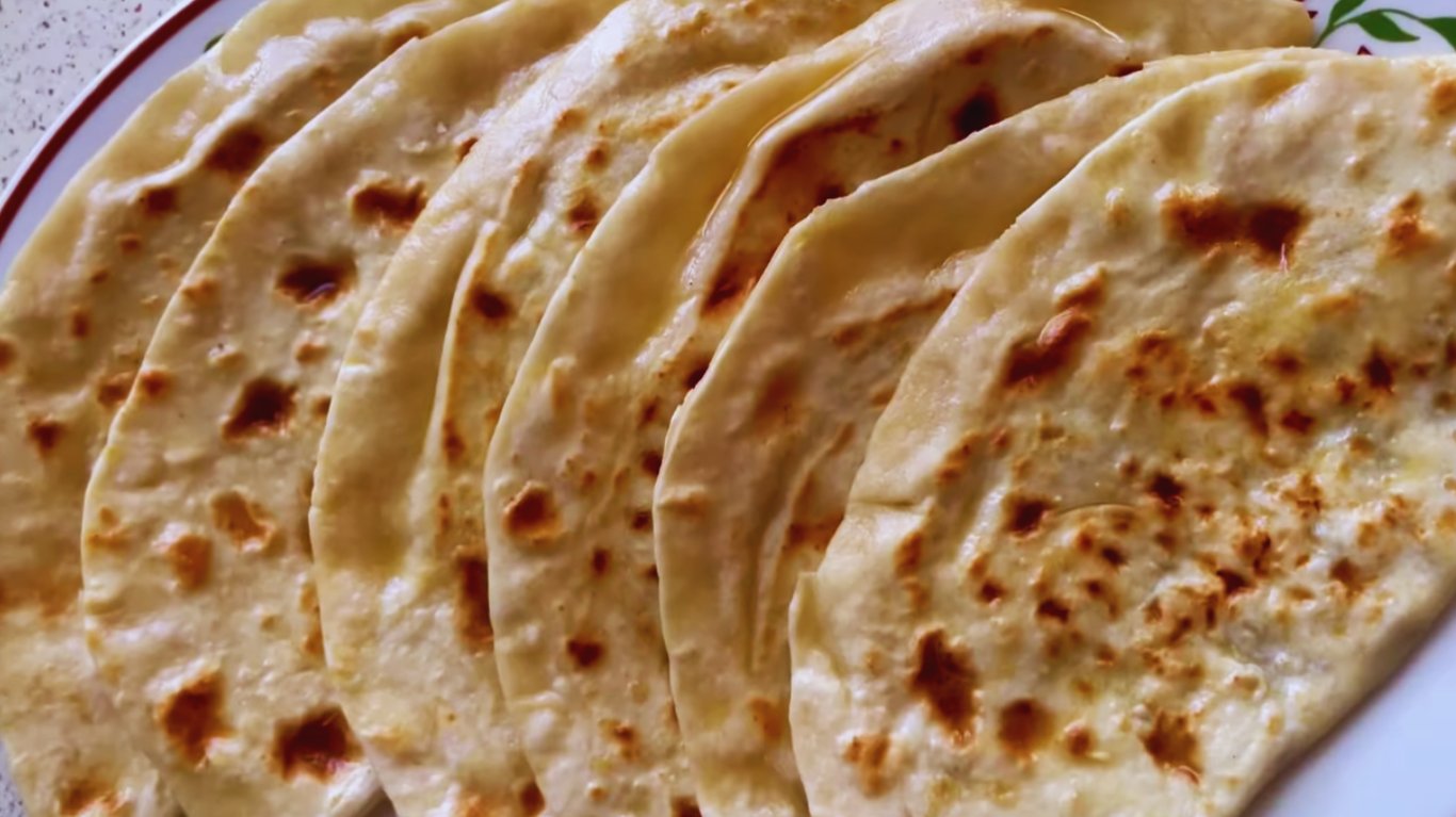 кутаби з бринзою на сніданок