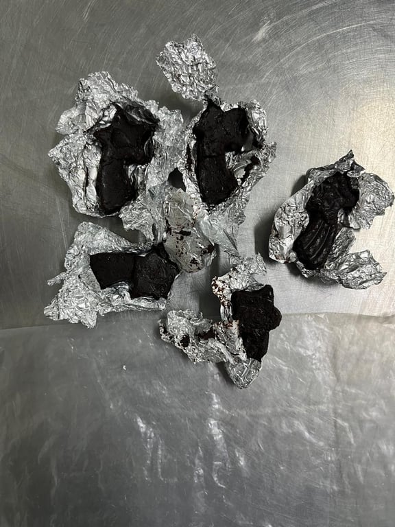 В автобусе "Одесса-Швайнфурт" женщина увозила конфеты с сюрпризом - фото 1