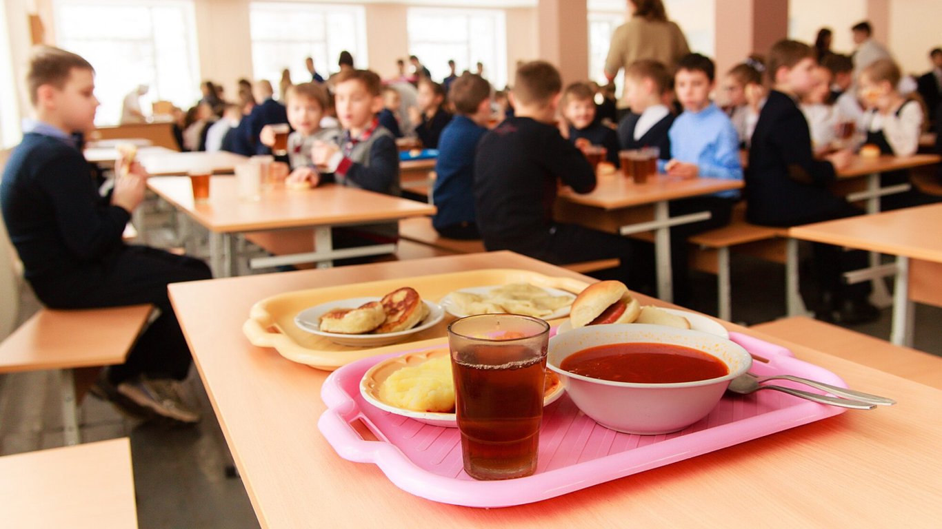 У Києві Бюро економбезпеки викрило схему зловживання на дитячому харчуванні