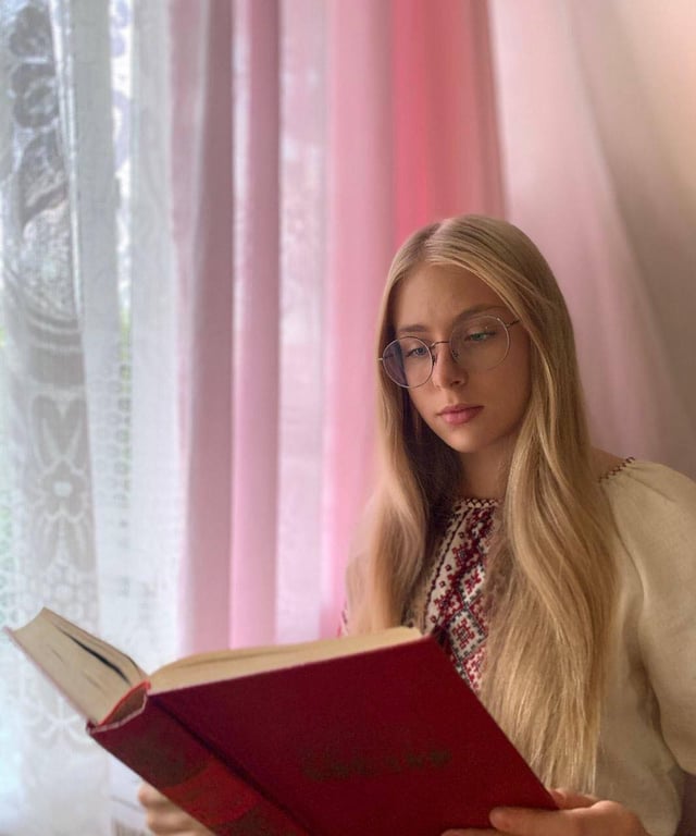 Анастасія Маслій