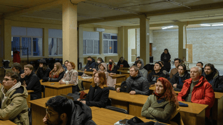 Выезд за границу 18-22 — повлияло ли это на университеты - 285x160