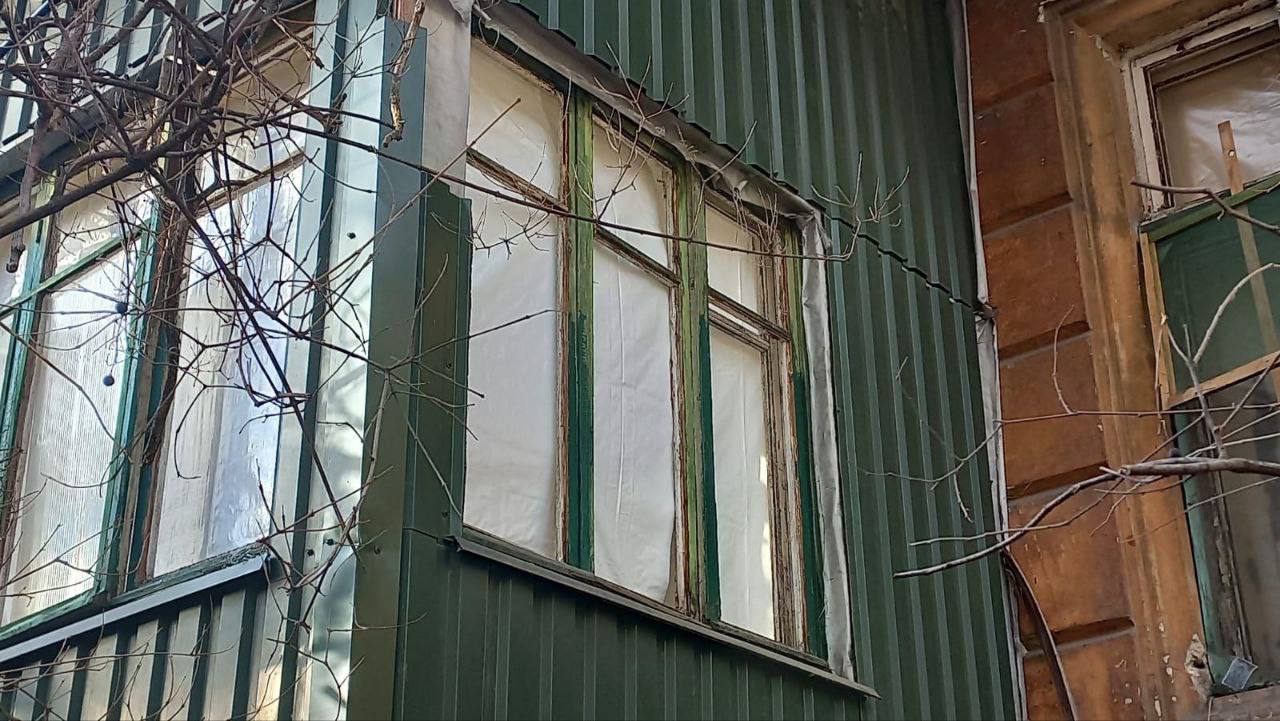 Розбиті вікна