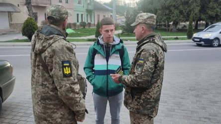 В Киеве полицейские разыскивают более 5 тыс. человек из-за неявки в ТЦК - 285x160
