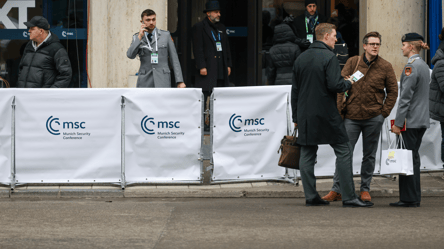 Сибига прибыл на Конференцию по безопасности в Мюнхен — видео - 304x171