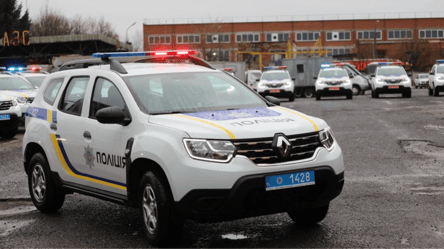 На Львівщині чоловік влаштував стрілянину у кафе — деталі - 290x166