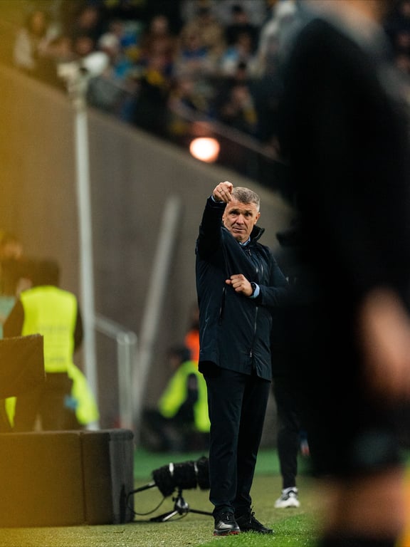 Сергей Ребров