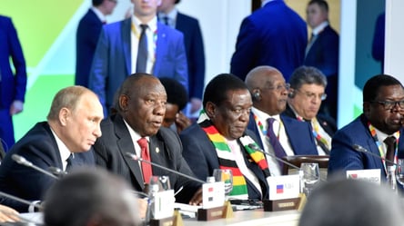 Після зриву зернової угоди очільники країн Африки проігнорували конференцію Путіна - 285x160
