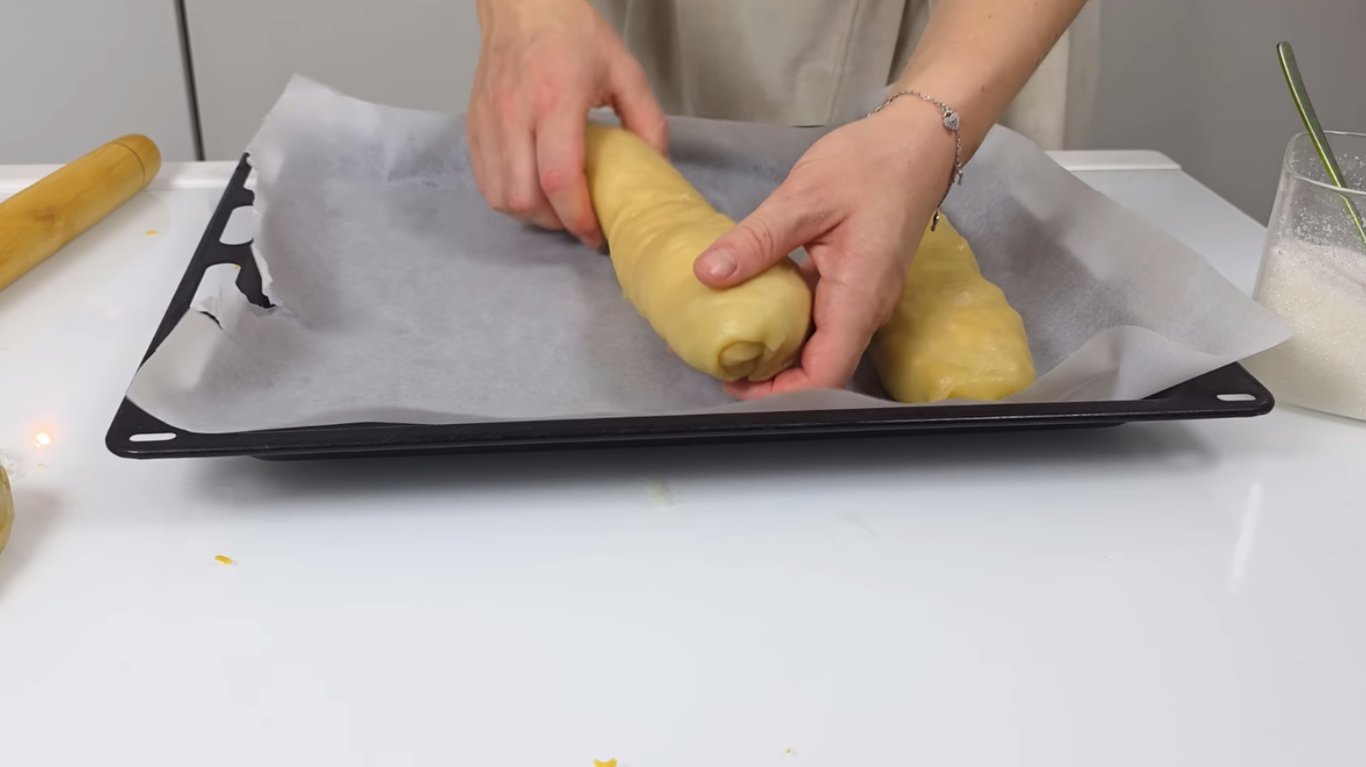 смачні яблучні рулети