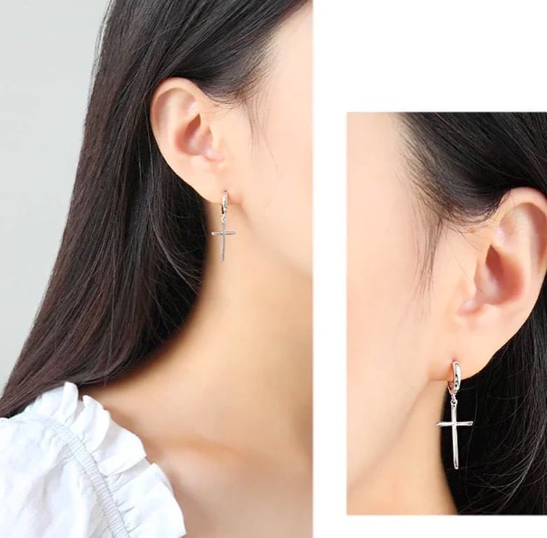 Сережки у готичному стилі вже давно тримаються у трендах