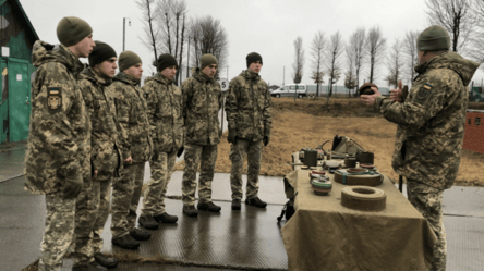 В ВСУ заявили, что система подготовки мобилизованных не реформирована со времен СССР - 290x160