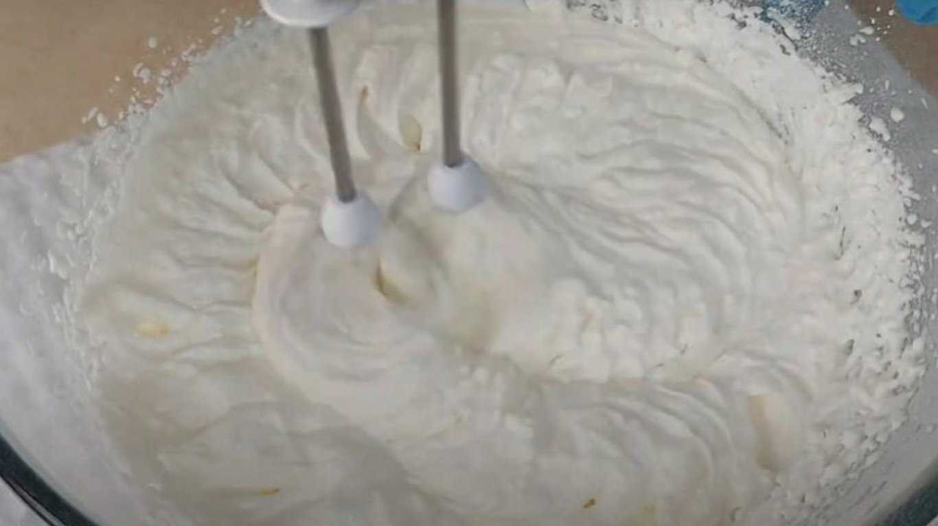 рецепт смачного торта в міру вологий 