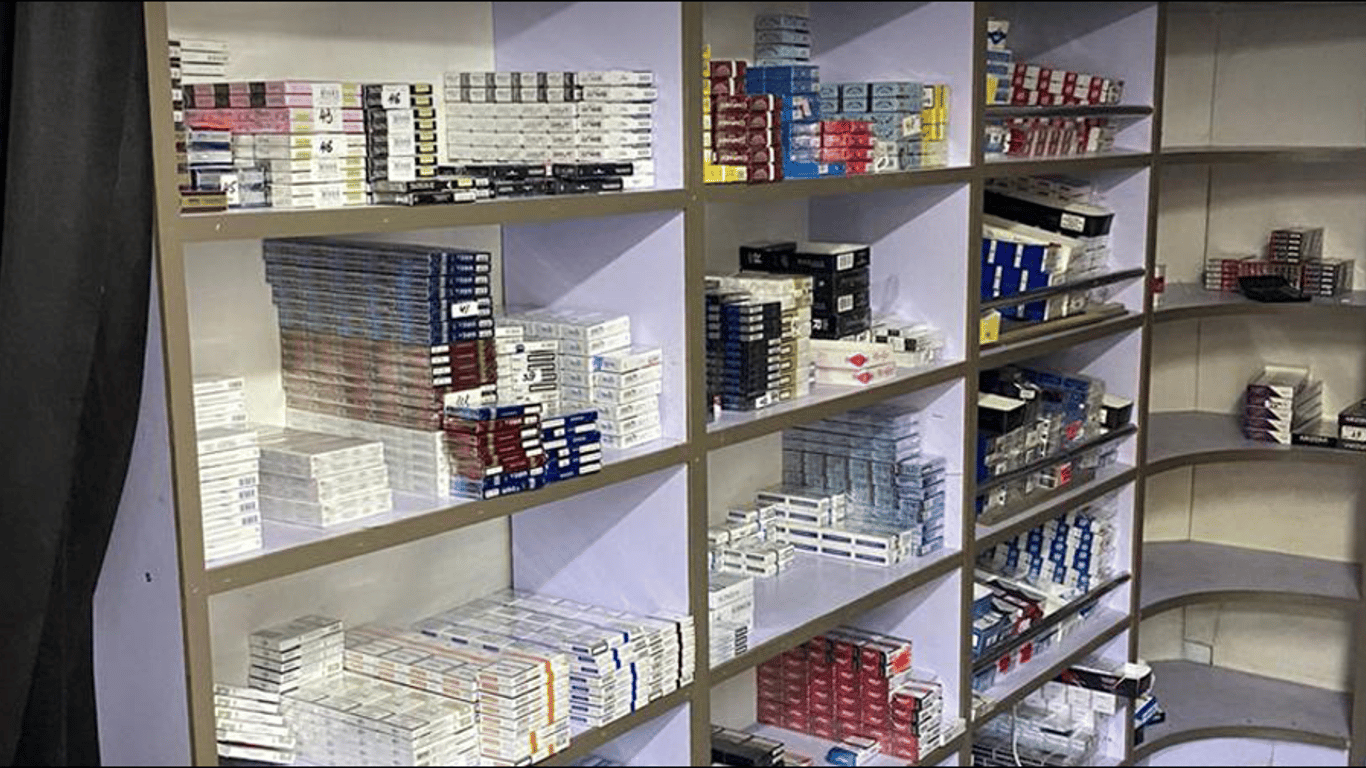 Контрафактные сигареты на 11 миллионов гривен — в Одессе задержали торговца