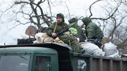 Окупанти вивозять з Маріуполя цінні артефакти — придумали як це "узаконити" - 285x160