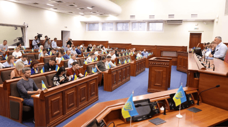 Депутат Київради попередив про загрозу зриву бюджету столиці - 285x160