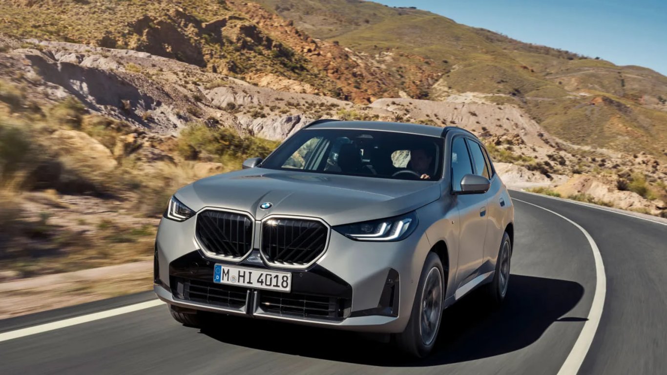 Новый кроссовер BMW X3 прибудет в Украину осенью - сколько будет стоить