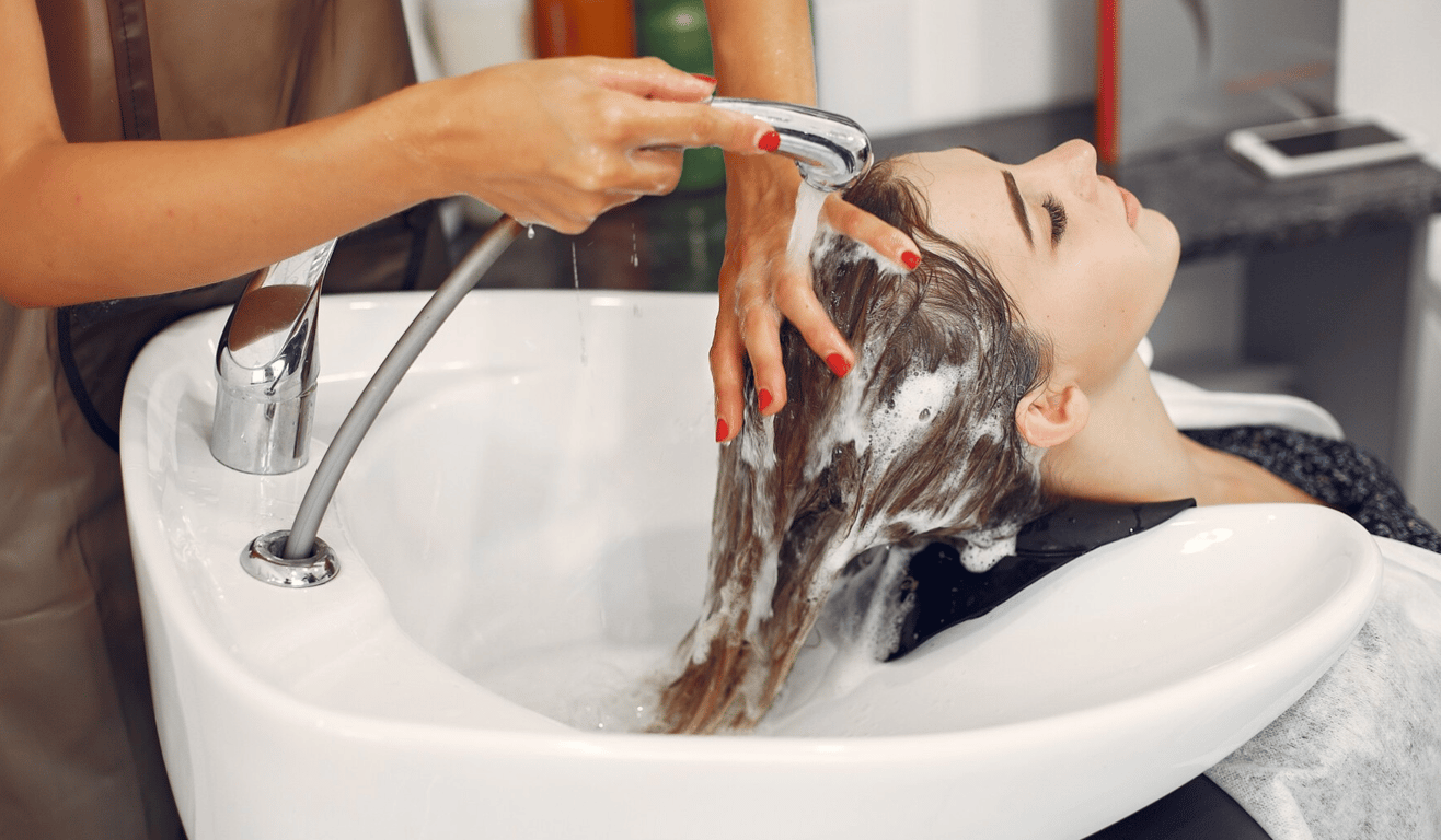 Миття волосся має купу нюансів
