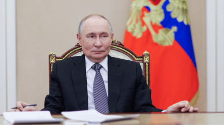 Путін заборонить росіянам дзвінки з іноземних номерів - 290x166