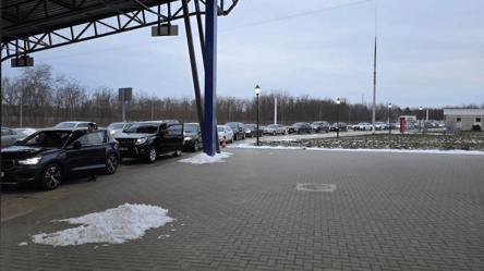 Затори на кордонах — де водії стоять найдовше на трасі Одеса-Рені - 285x160