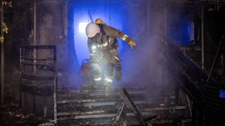 Пожежа в Одесі — вогонь знищив банк та житлову квартиру - 285x160