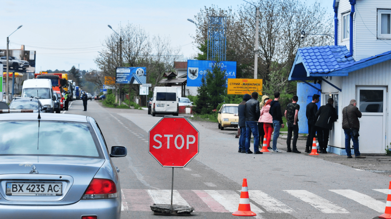 Очереди на границе Украины сегодня, 18 октября