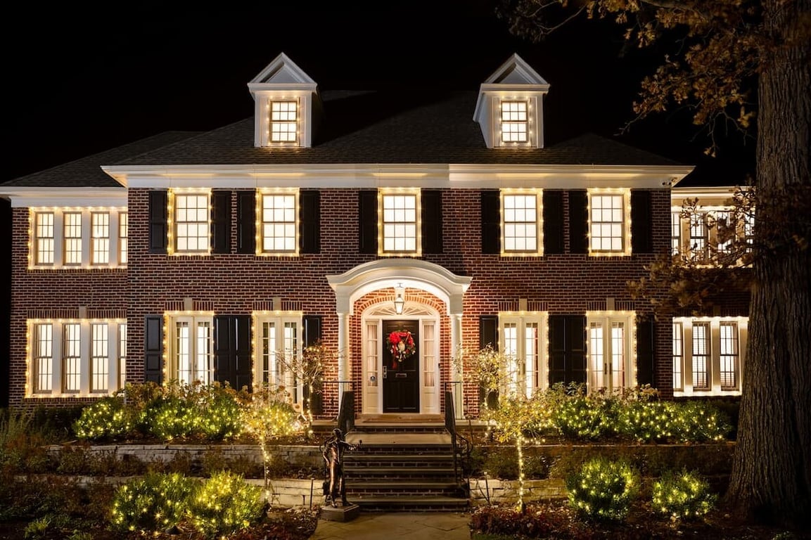 Будинок з "Сам удома" продали