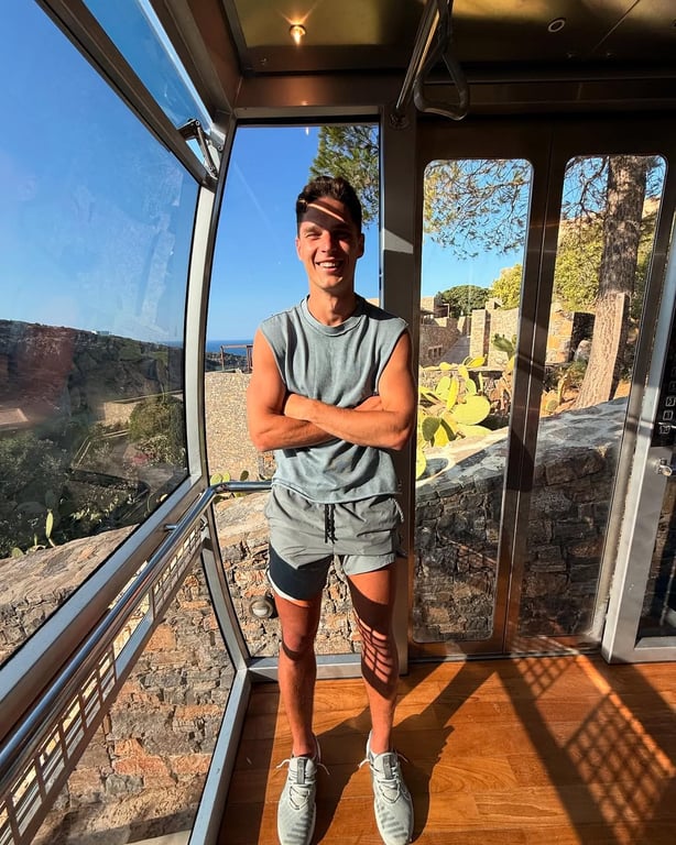 Георгий Судаков