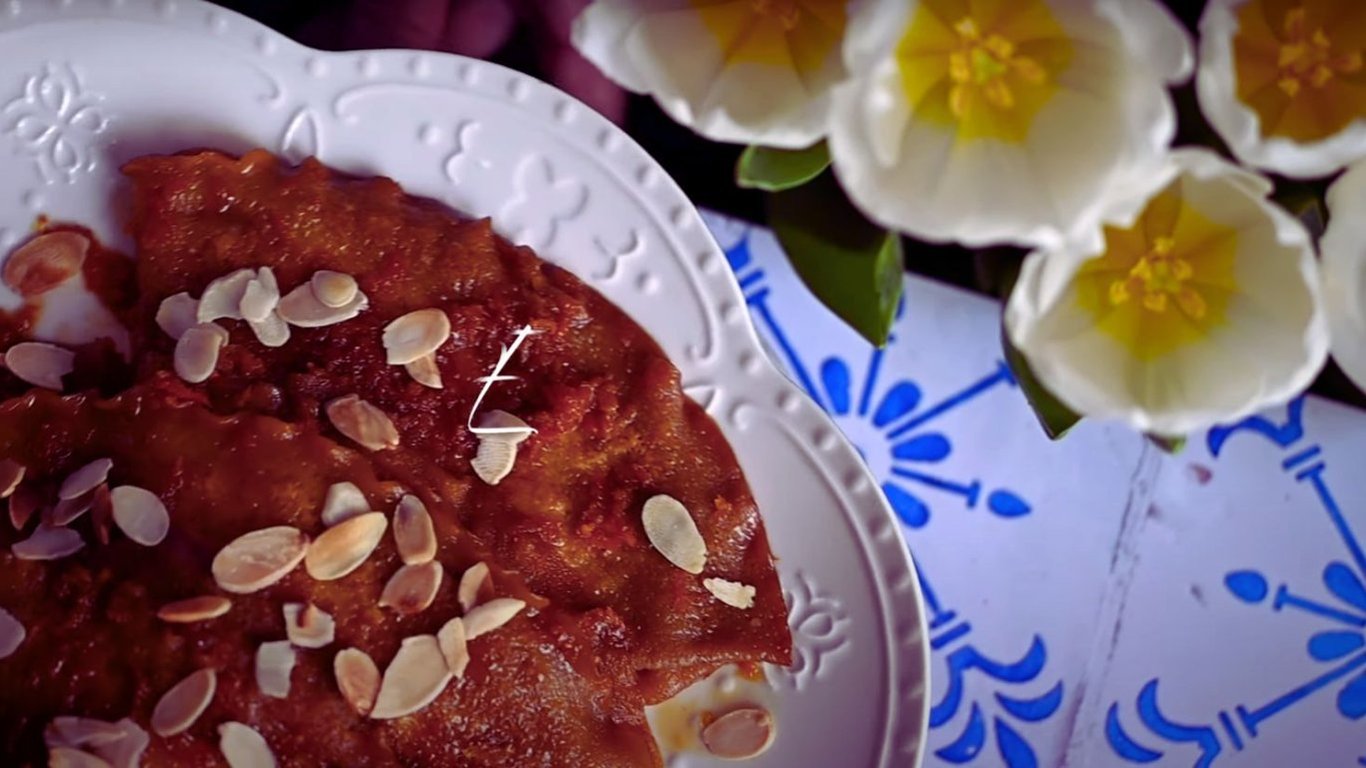 Как приготовить необычные блины к Масленице — видео рецепт