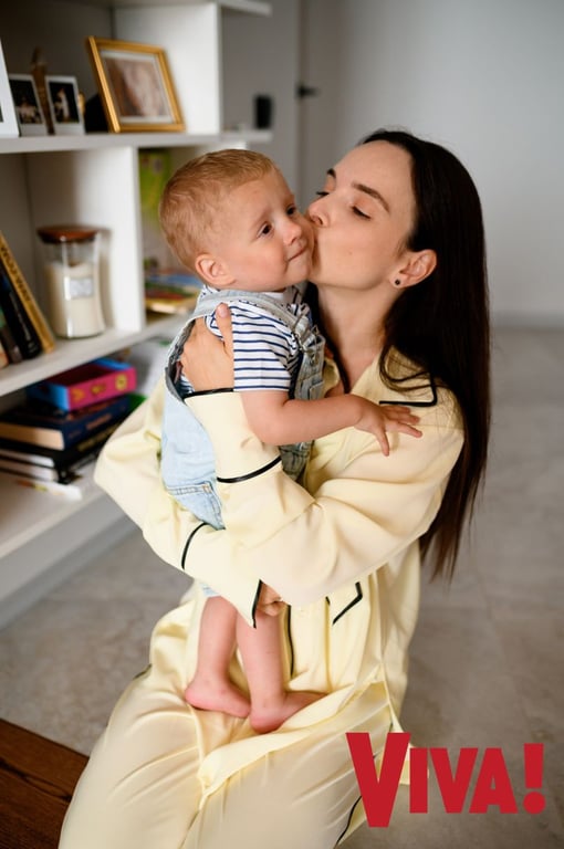 Тімур Мірошниченко розсекретив ім'я всиновленого сина та сфотографувався з ним для глянцю - фото 8