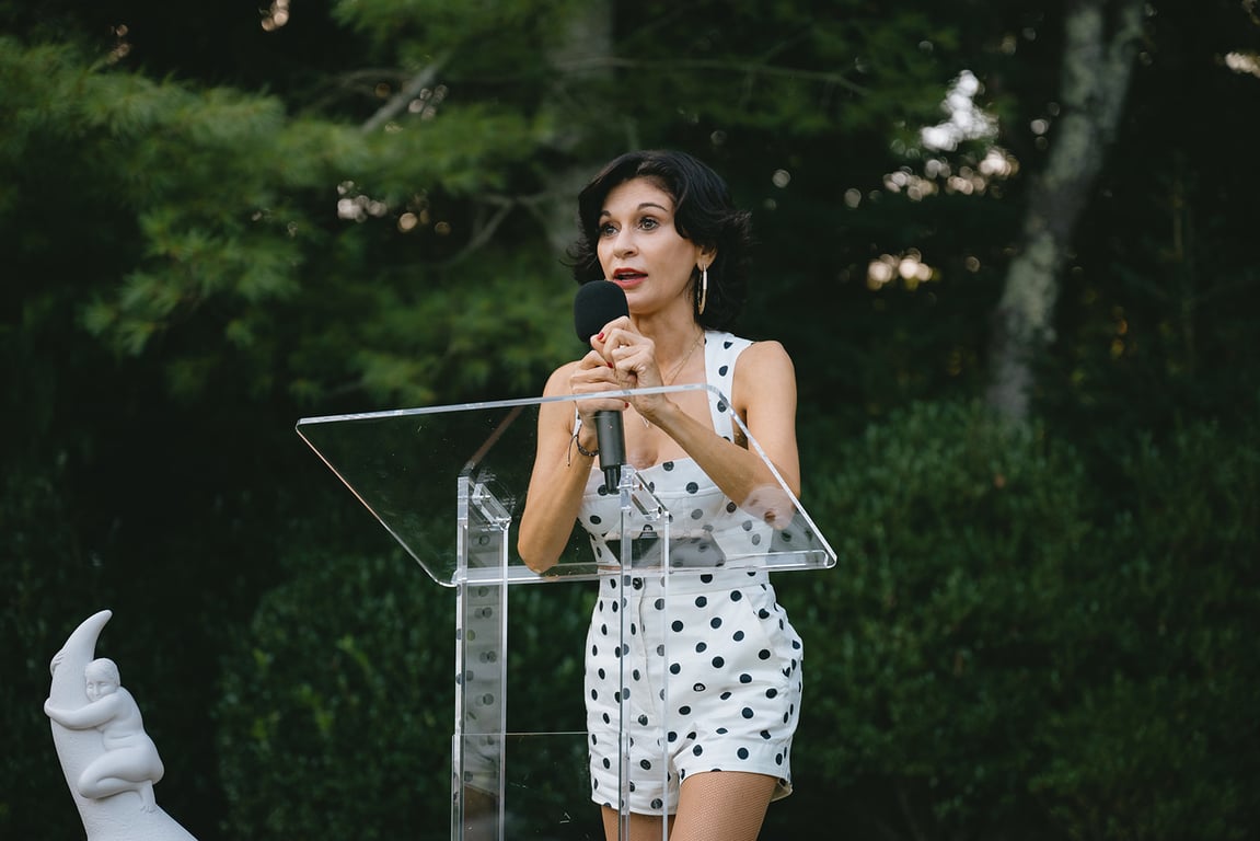 Допомога українським дітям від Джулії Гаарт та Ліва Шрайбера