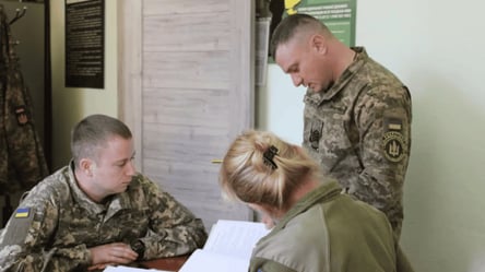 На Житомирщині інтерна тримали в приміщенні ТЦК до виповнення 25-річчя - 290x160