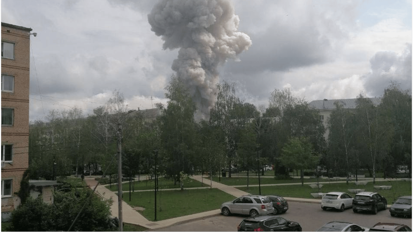 У Московській області прогримів потужний вибух: що відомо