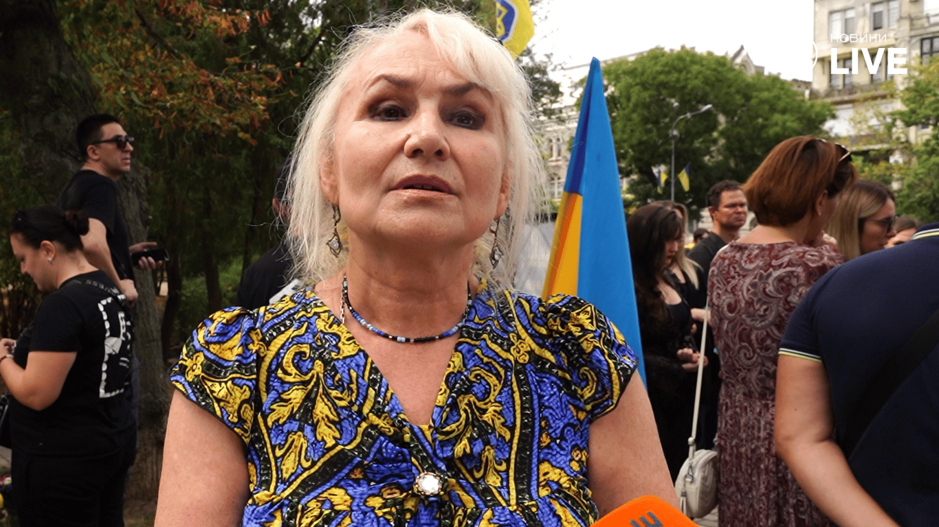 Мать погибшего Светлана. Фото: Новини.LIVE