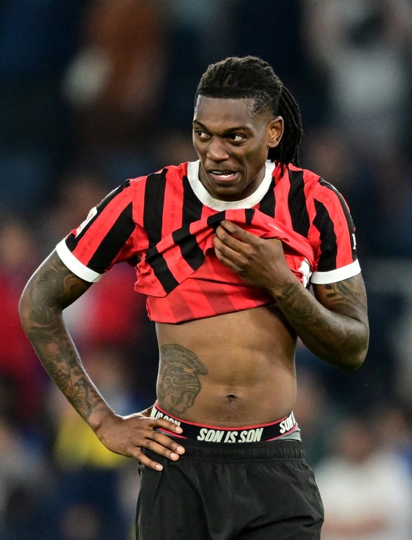 Рафаэль Леау