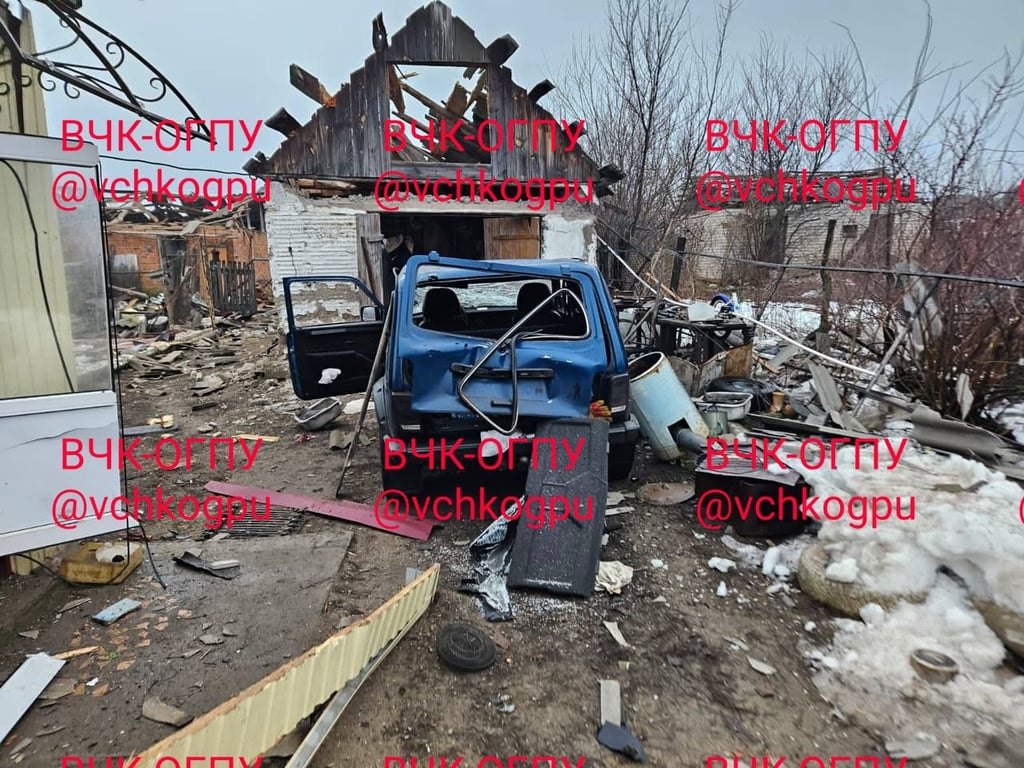 Уничтоженный автомобиль в Петропавловке
