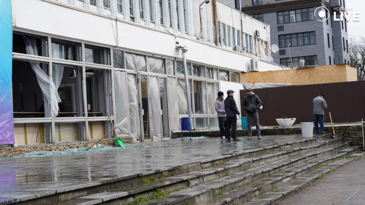 Одеський Палац спорту після російської атаки — які наслідки - фото 1