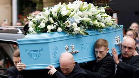 Прошла церемония похорон Рикки Хаттона - 285x160