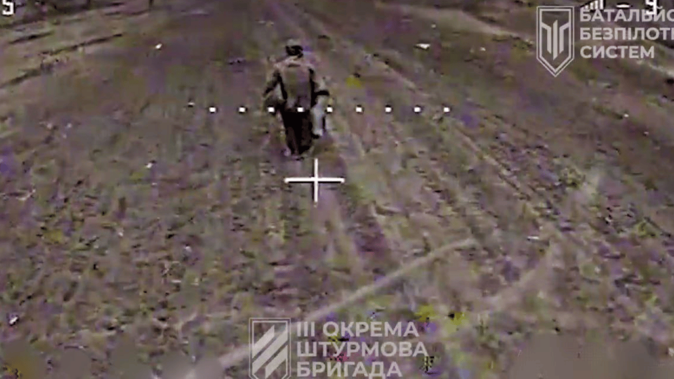 Як Третя штурмова в Авдіївці ворога нищить — кадри прицільного попадання FPV-дрона
