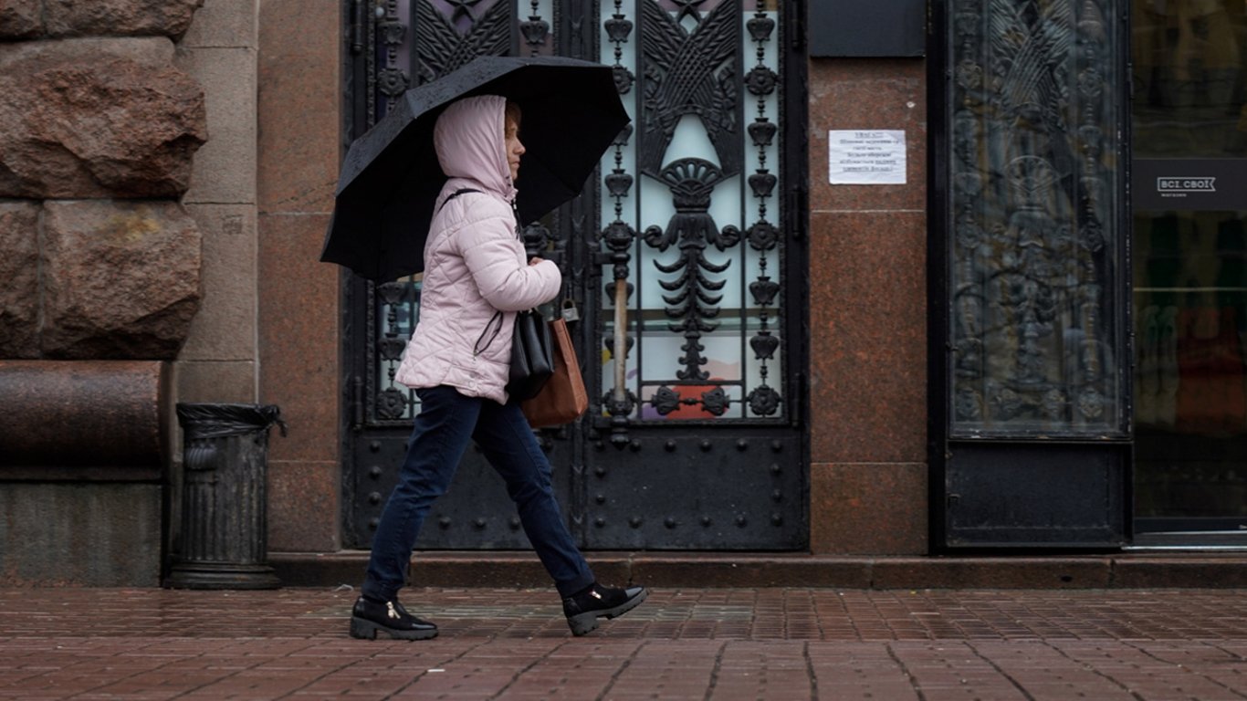 Синоптики снова прогнозируют прохладную погоду в Украине