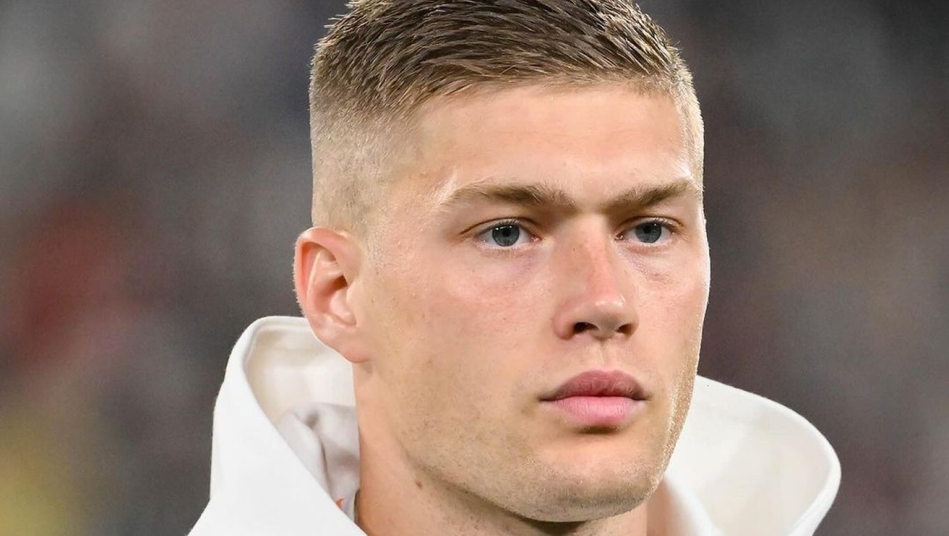 Артем Довбик