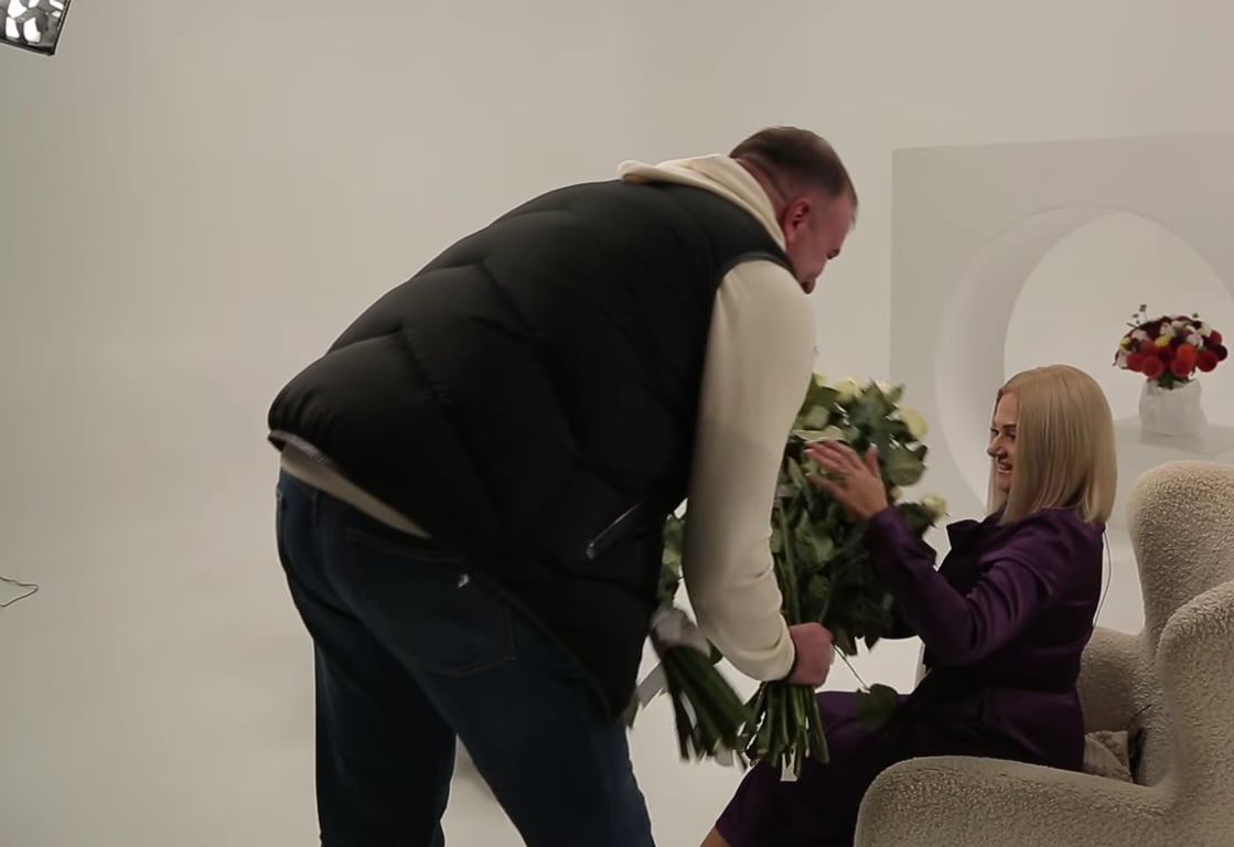 Наталія Бучинська зі своїм чоловіком. Фото: скриншот