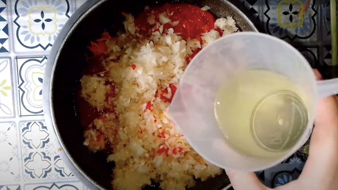 рецепт рису з овочами на зиму в банці