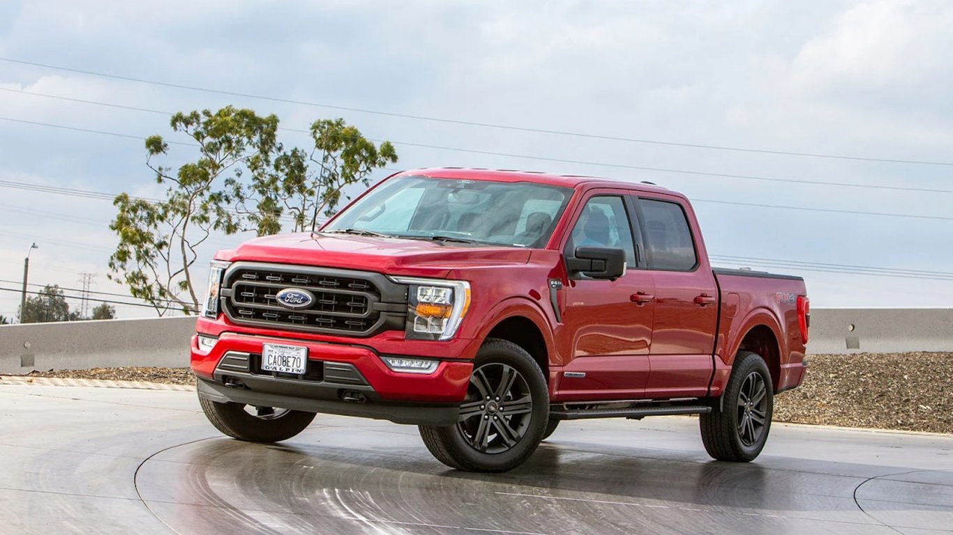 Самое популярное авто в США: сколько оно стоит в Украине