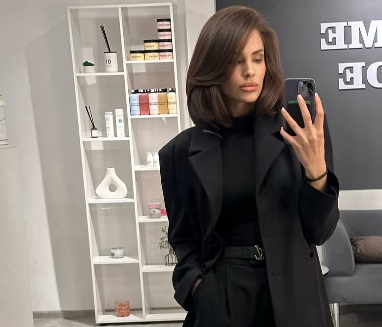 The overgrown bob can look up-to-date