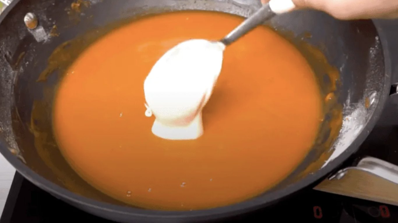 смачна підлива до гарнірів