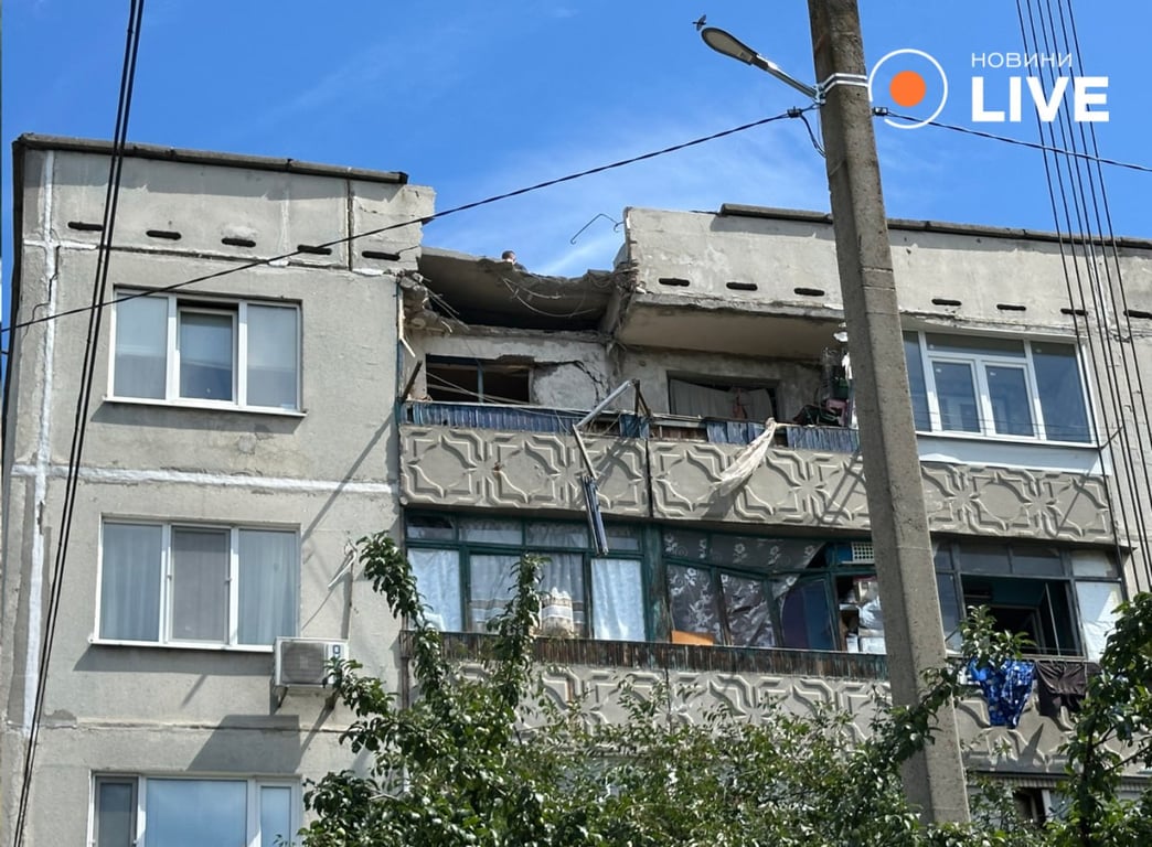 Пекельна ніч у Павлограді - фото, відео наслідків масованої атаки - фото 2