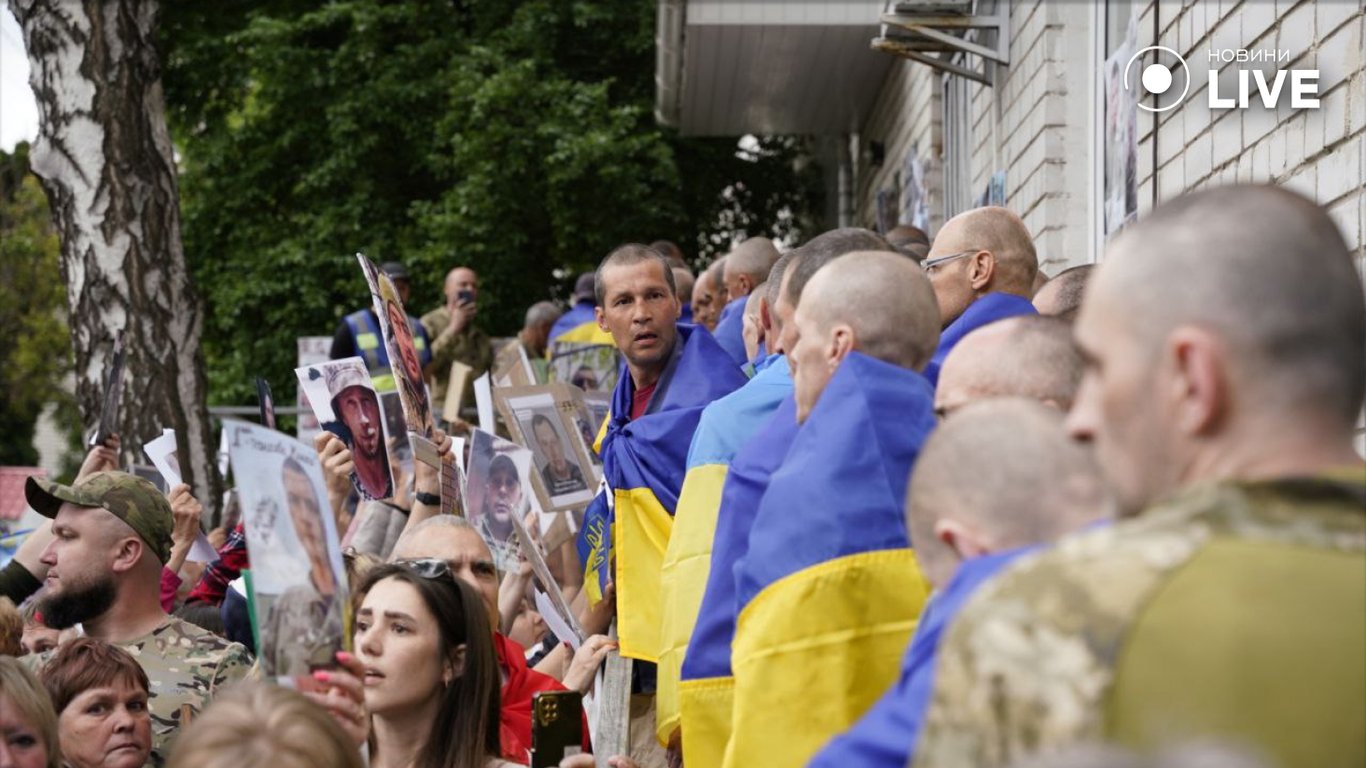 Обмін військовополоненими 24 травня