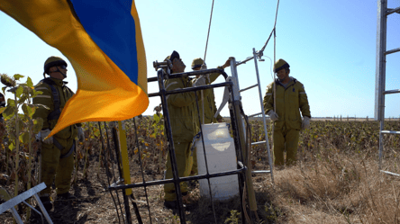 Шість областей без світла через обстріли: графіки поки не вводять - 290x160