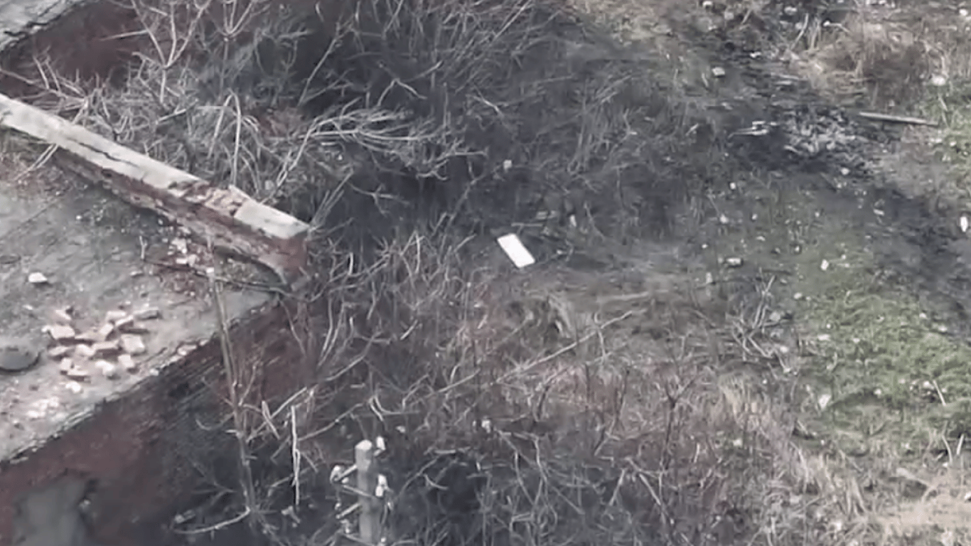 Украинские десантники уничтожили Starlink россиян на фронте