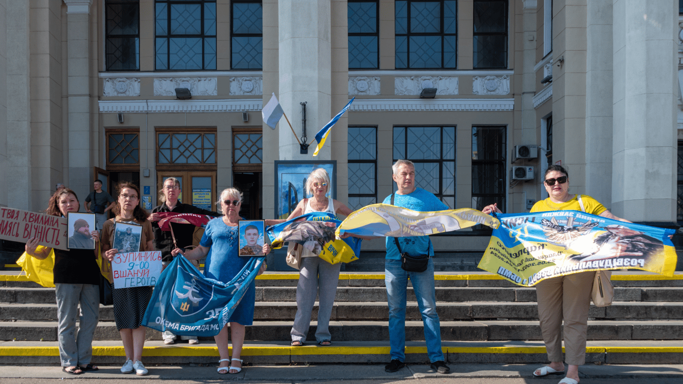 В Одесі вшанували полеглих героїв — фоторепортаж з акції - фото 8